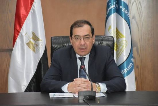 مصر تعلن اتفاقها مع 5 شركات عالمية للتنقيب عن النفط والغاز