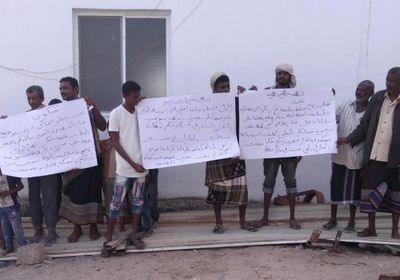 سكان منطقة بئر ناصر بلحج يرفضون التهجير القسري لهم 	 