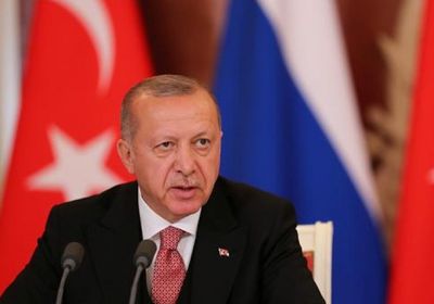  معارض تركي: حكومة حزب العدالة والتنمية بقيادة أردوغان تناقض نفسها