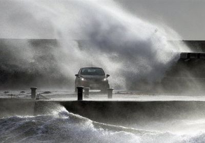 طوارئ بريطانيا تكشف عن حادث مأساوي بـ"ويلز" وراءه "دينيس"