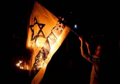 محكمة بحرينية تؤيد حبس متهم أحرق علم إسرائيل