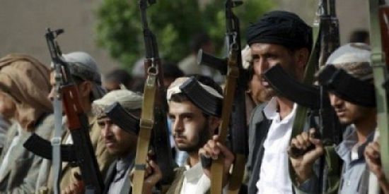 بسبب الهزائم الأخيرة..اشتباكات مسلحة بين قيادات مليشيا الحوثي في إب