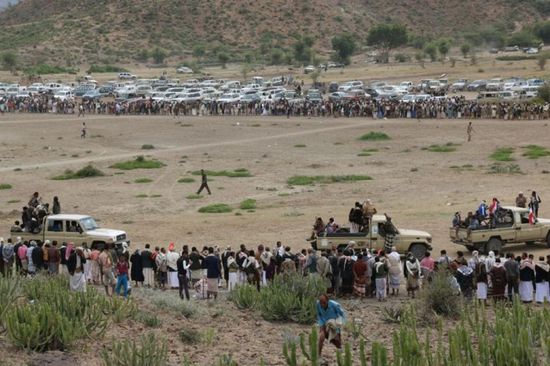 الصمت الإخواني يغذي الاشتباكات القبلية في شرعب السلام