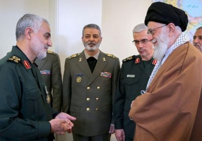 ميثاق عبدالله يرد على إقامة تمثال لقاسم سليماني بالأحواز