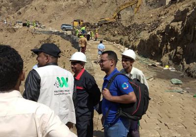 وفد البرنامج الإنمائي يتفقد مشاريعه بردفان