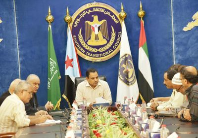 "الانتقالي" و"الشؤون الاجتماعية" يتعاونان لتسهيل صرف المعاشات