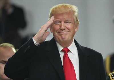 ترامب يعفو عن 11 محكومًا عليهم