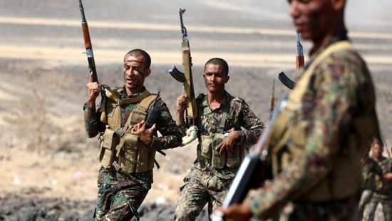 رسائل الحوثي العسكرية.. ماذا وراء تجمعات المليشيات في الحديدة؟