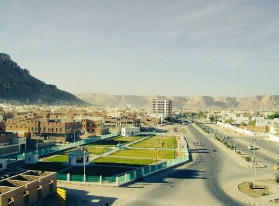 اقتادوه إلى جهة مجهولة.. مسلحون يختطفون شخصا بسيئون