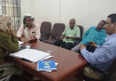 اتهامات لمحافظ أبين بعرقلة عمل لجنة تقصي الحقائق في فساد مستشفى زنجبار