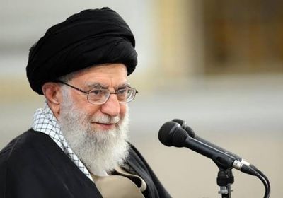 صحيفة فرنسية تؤكد: خامنئي يستغل "سليماني" بالانتخابات