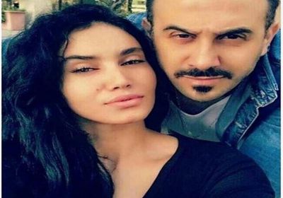 بالفيديو.. فتاة تونسية تدعي زواجها من قصي خولي وتعد بكشف كواليس تهربه من نجله