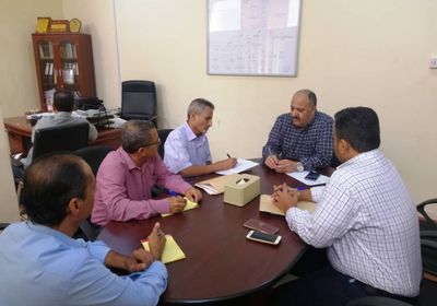 حكومة الشرعية تستنزف كهرباء عدن بمديونية 23 مليار ريال