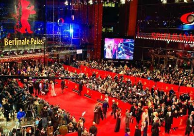 دقيقة صمت على ضحايا هجوم هاناو في حفل افتتاح مهرجان برلين السينمائي