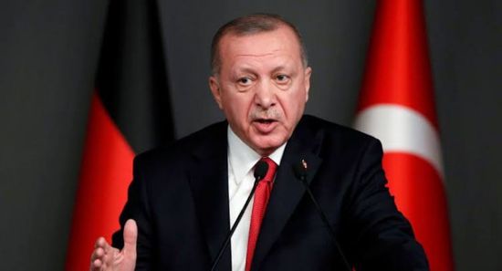 أردوغان يقر بوجود مرتزقة سوريين في ليبيا