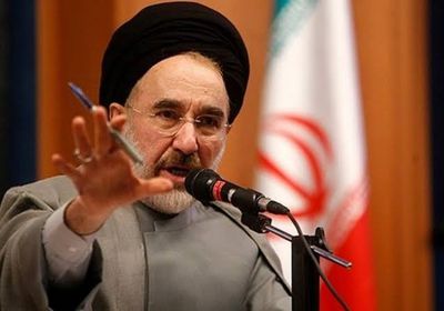هكذا يستغل النظام الإيراني خاتمي "المحظور" لحشد الناخبين