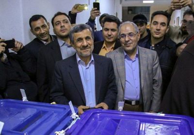 بستة مقاعد.. مرشحو نجاد يدخلون البرلمان الإيراني