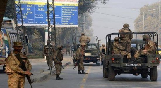 مقتل ضابط وجندي إيرانيين على الحدود مع باكستان