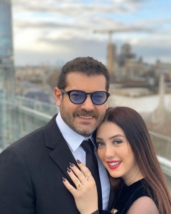 كندة علوش بصحبة عمرو يوسف في باريس (صور)