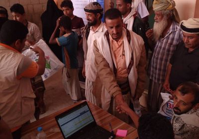 انتقالي المسيمير يواجه التلاعب في كشوف المساعدات بنظام البصمة