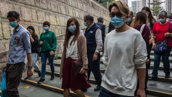 عاجل.. الصين تسمح لغير المصابين بـ&laquo;كورونا&raquo; بمغادرة &laquo;ووهان&raquo;