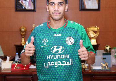 الغامدي لاعب الاتفاق السعودي في رحلة علاج بباريس