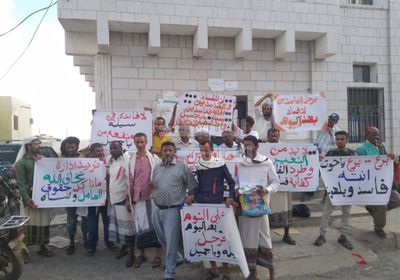 موظفو صحة زنجبار يطالبون بإقالة قيادات القطاع بالمديرية