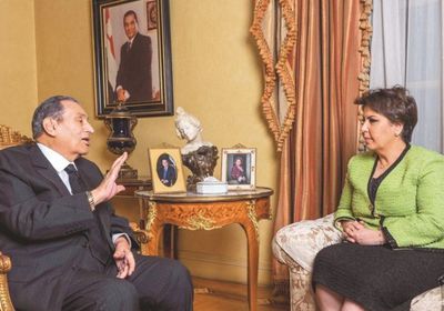 الكويتية فجر السعيد تنعي الرئيس المصري الأسبق حسني مبارك