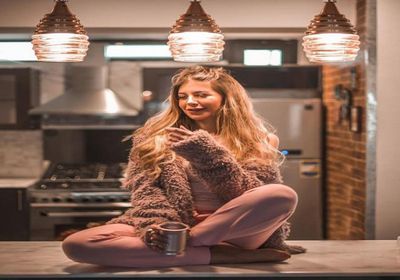 ملك قورة تخضع لجلسة تصوير جديدة (صور)