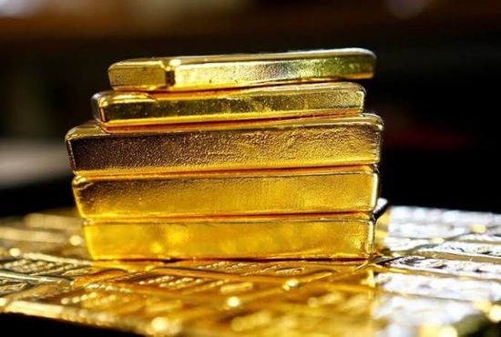 الذهب يرتفع 0.5% ويسجل 1643.93 دولار للأوقية 