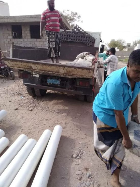 برعاية المجلس الانتقالي..دعم لقرية الخداد لاستكمال مشروع الصرف الصحي