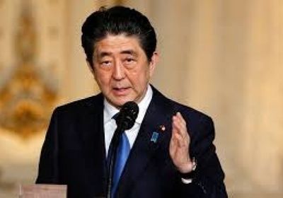 رئيس الوزراء الياباني يدعو لإغلاق المدارس مؤقتا بسبب كورونا