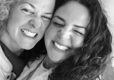 ركين سعد تهنئ والدتها بعيد ميلادها 