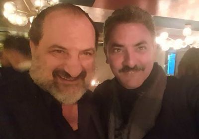 فتحي عبدالوهاب بصحبة خالد الصاوي في كواليس "القاهرة كابول"