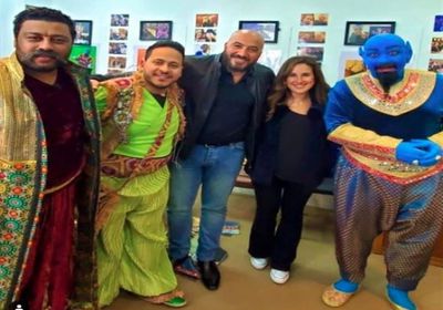 شيري عادل بصحبة كاست مسرحية علاء الدين.. ومجدي الهواري :نورتينا