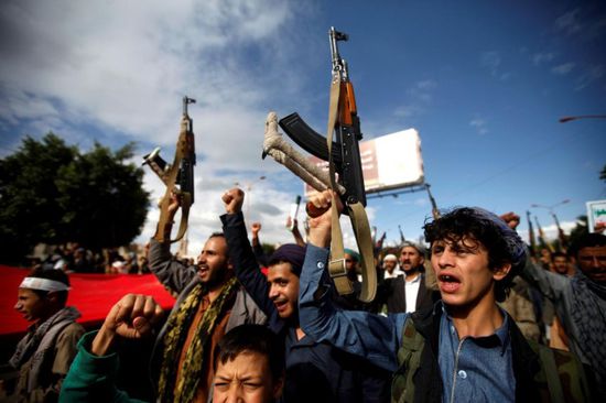  مدنيون في المحارق.. كيف يُعوِّض الحوثيون خسائرهم؟