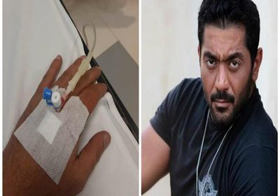بعد إشاعات إصابته بكورونا.. أحمد فلوكس يكشف سبب دخوله المستشفى