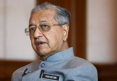 ملك ماليزيا يعين سياسي رئيسا للوزراء خلفا لمهاتير محمد