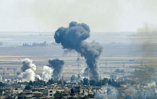 مقتل 26 عنصرًا من سوريا في غارات تركية بإدلب