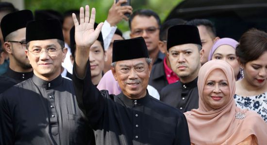 محيي الدين ياسين يؤدي اليمين الدستورية رئيسًا لوزراء ماليزيا