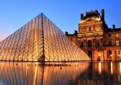 فرنسا.. متحف اللوفر يغلق أبوابه بسبب المخاوف من تفشي كورونا