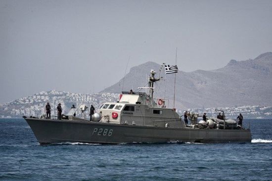 الدفاع اليونانية: 9600 مهاجر يحاولون الهروب عند الحدود مع تركيا