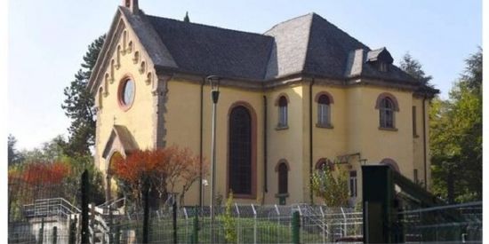 فيروس كورونا يغلق كنيسة في روما