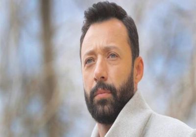 أحمد فهمي يوضح حقيقة خلافه مع معتصم النهار وطبيعة دوره في "أسود فاتح"