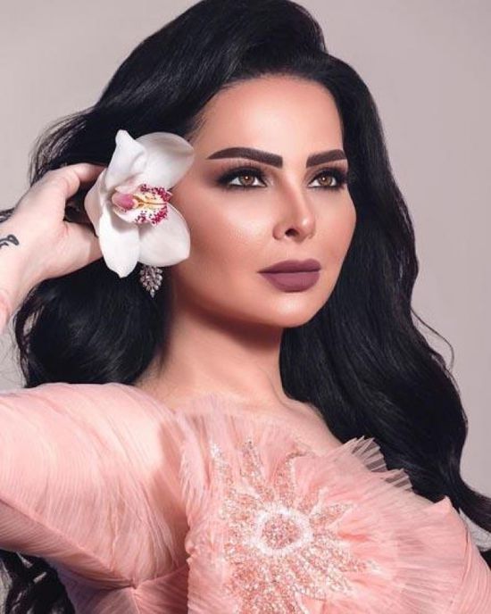 بعد خطبتها.. ديانا كرزون في جلسة تصوير جديدة (صور)