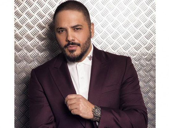 رامي عياش أنيق في جلسة تصوير جديدة (صور)