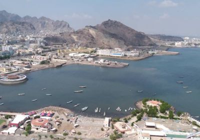 لسد العجز..شركة خاصة تعرض ضح كميات من الديزل لمحطات توليد الكهرباء بعدن