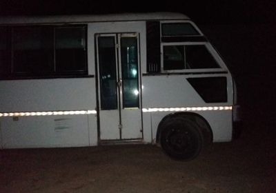 الحزام الأمني يسترد حافلة مسروقة في جعار