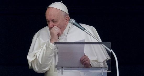 الفاتيكان يصدر بيانا رسميا بشأن الحالة الصحية للبابا فرنسيس