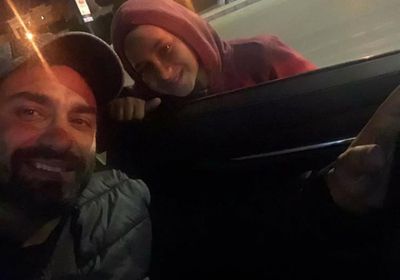 كريم فهمي يفي بوعده لهذا المعجب الصغير (صورة)